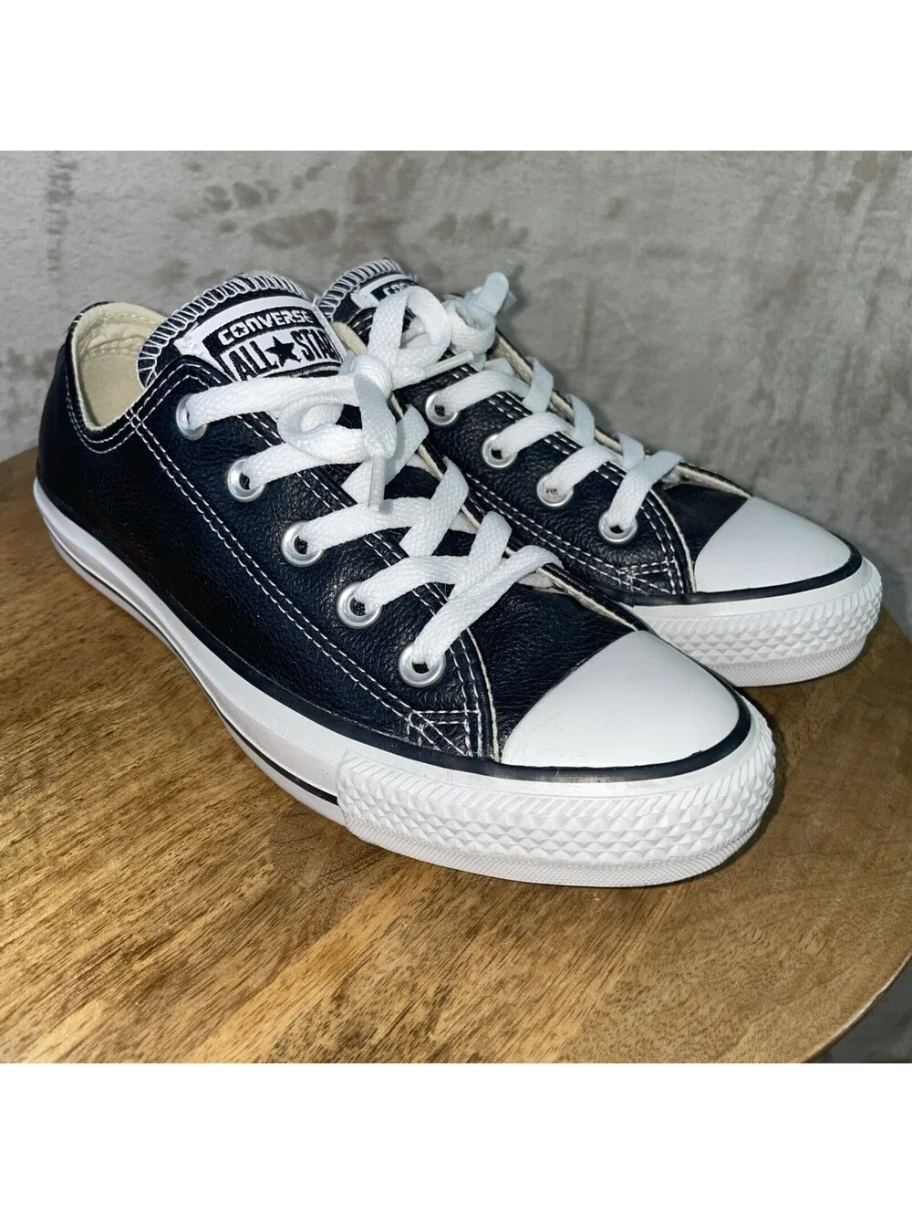 Converse Chuck Taylor All Star Classic Leather Low Black Shoes Men 4 Or Women 6